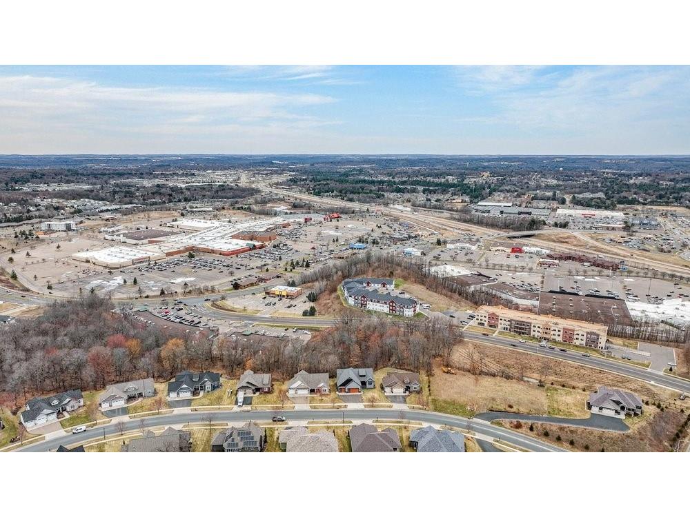 4642 S Oakwood Hills Parkway Eau Claire WI 54701 1599652 image37
