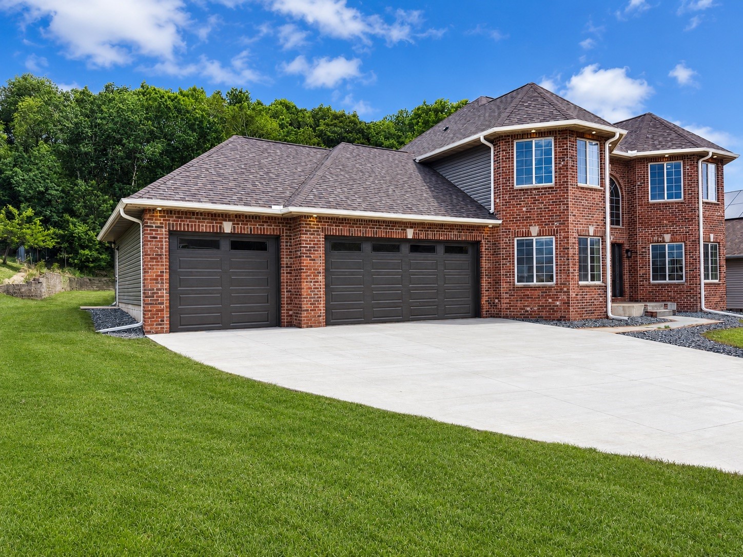 4712 Oakwood Hills Parkway Eau Claire WI 54701 1601303 image2
