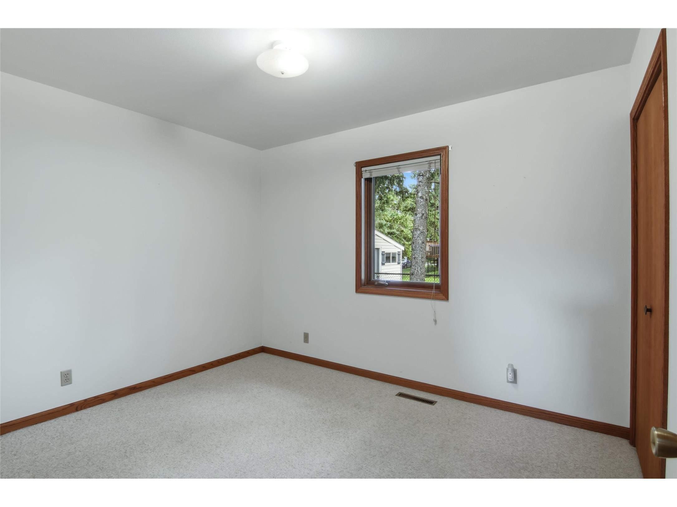 4725 Rudolph Road Eau Claire WI 54701 1602358 image9