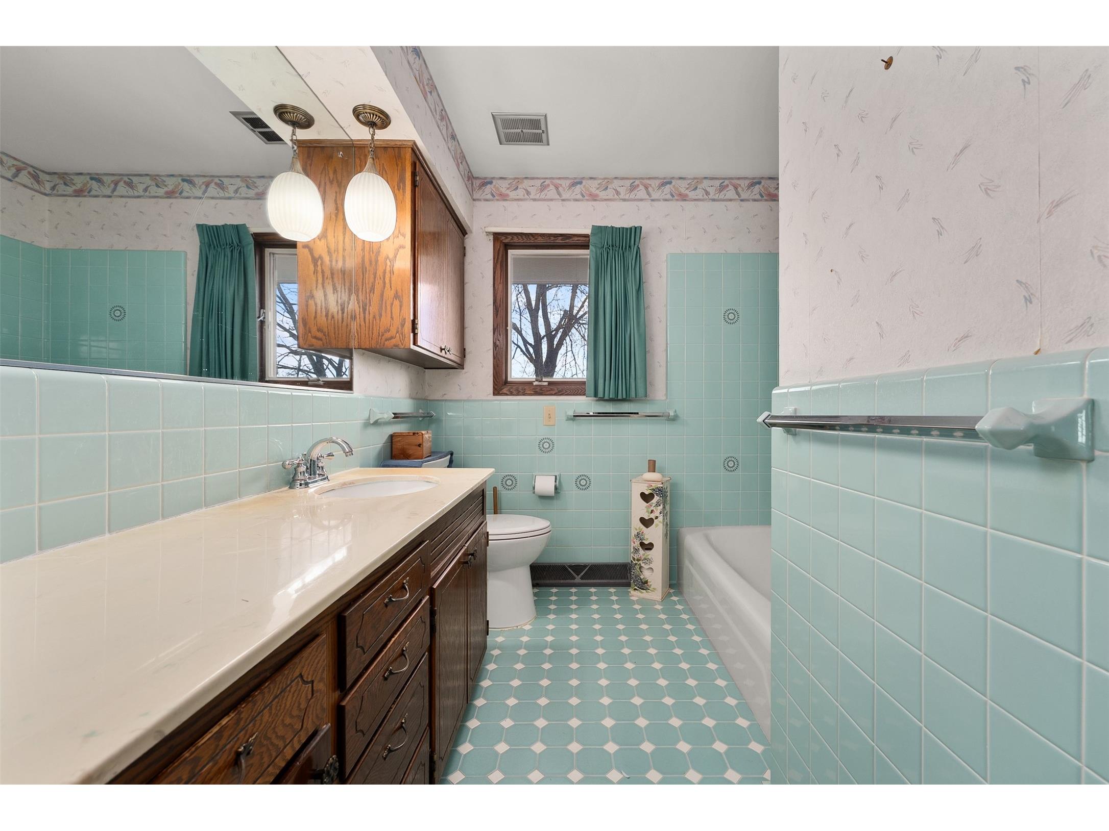 4731 N Clairemont Avenue Eau Claire WI 54703 1599992 image14
