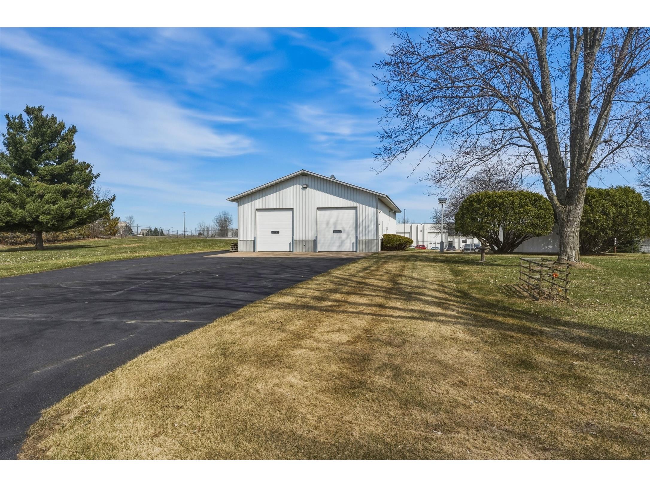 4731 N Clairemont Avenue Eau Claire WI 54703 1599992 image36