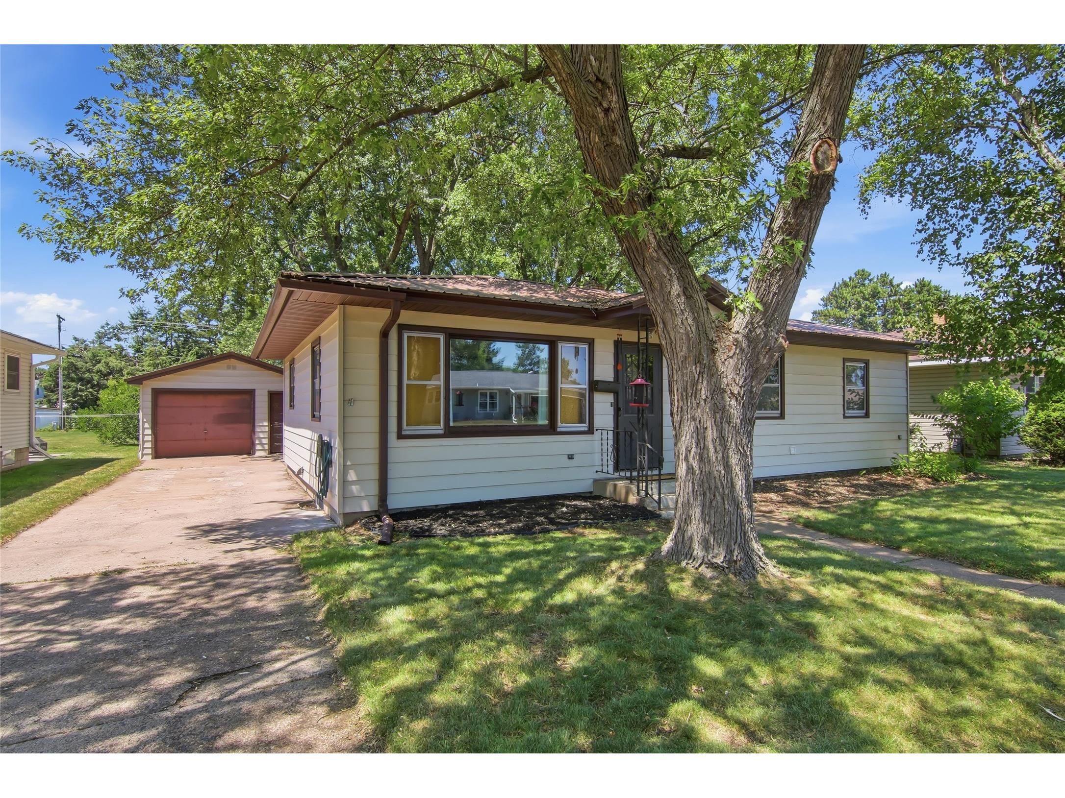 484 A Street Chippewa Falls WI 54729 1602923 image34