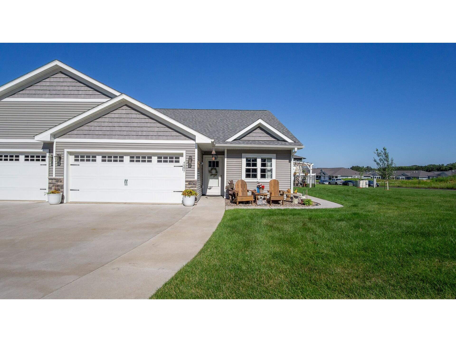 4897 Field Crest Lane Eau Claire WI 54701 1603201 image1
