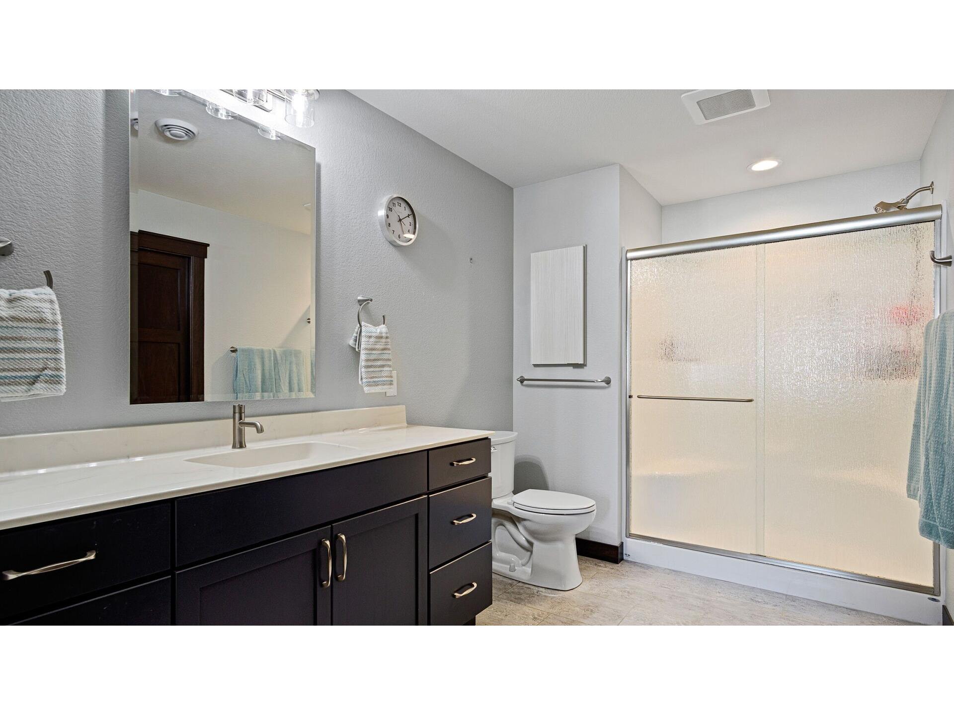 4897 Field Crest Lane Eau Claire WI 54701 1603201 image32