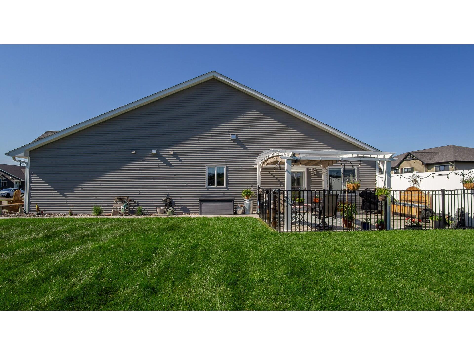 4897 Field Crest Lane Eau Claire WI 54701 1603201 image8