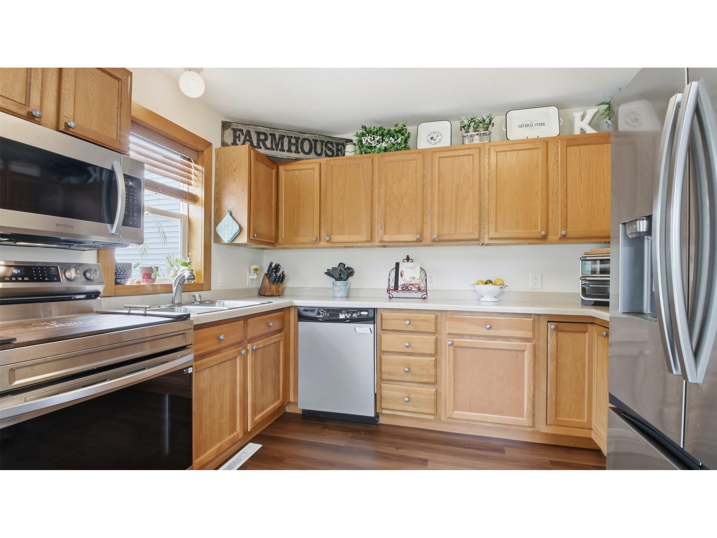 4900 E Spruce Road Eleva WI 54738 - Clear Lake 1601799 image3