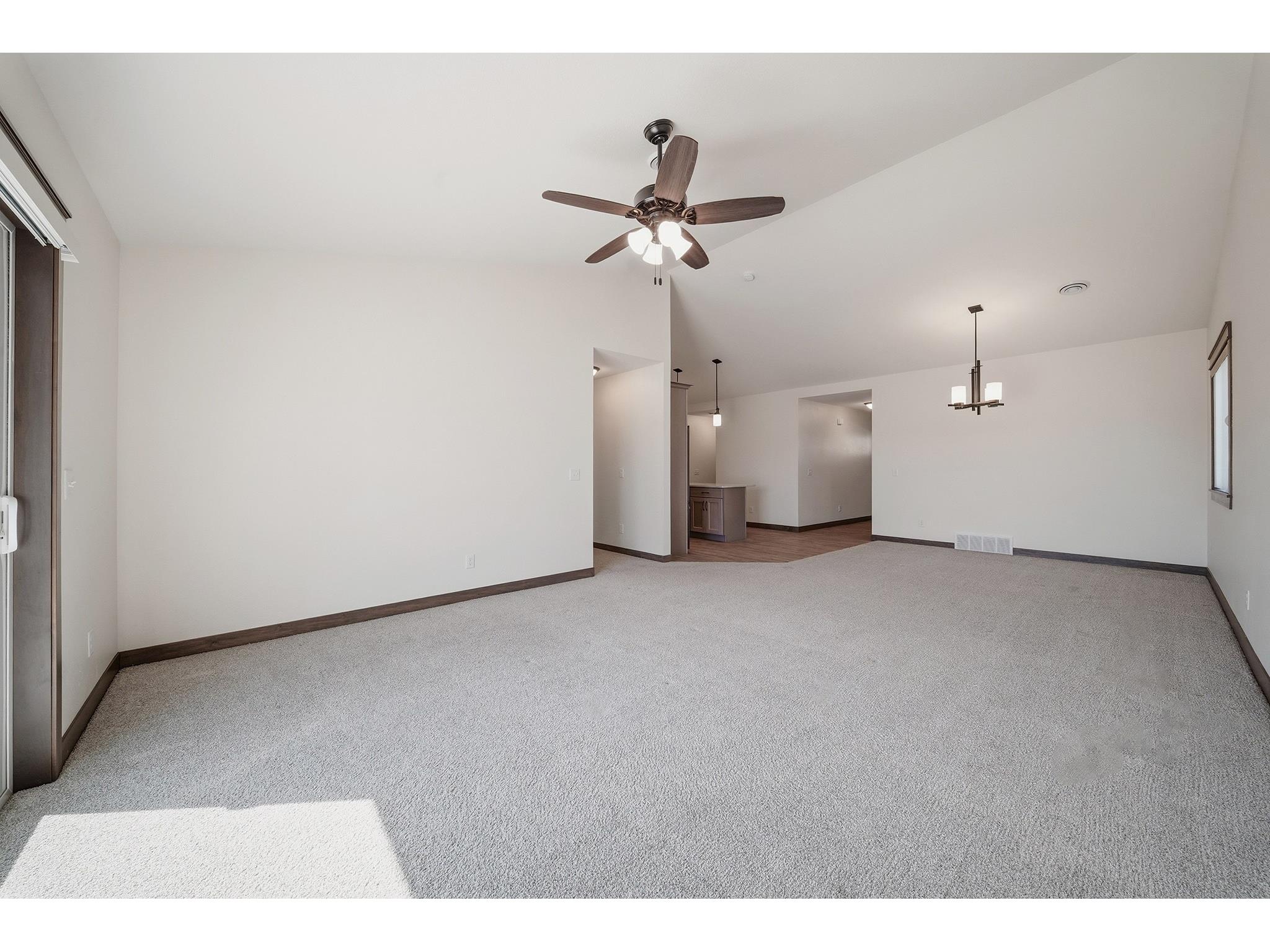 4911 Field Crest Lane Eau Claire WI 54701 1600371 image13