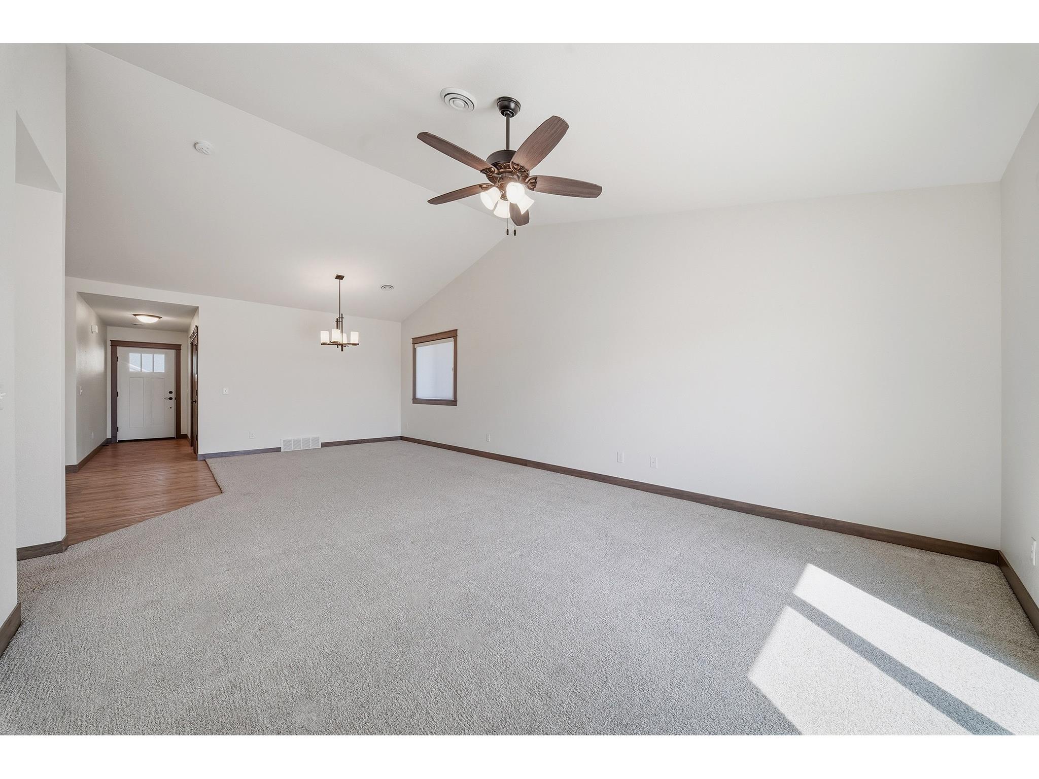 4911 Field Crest Lane Eau Claire WI 54701 1600371 image14