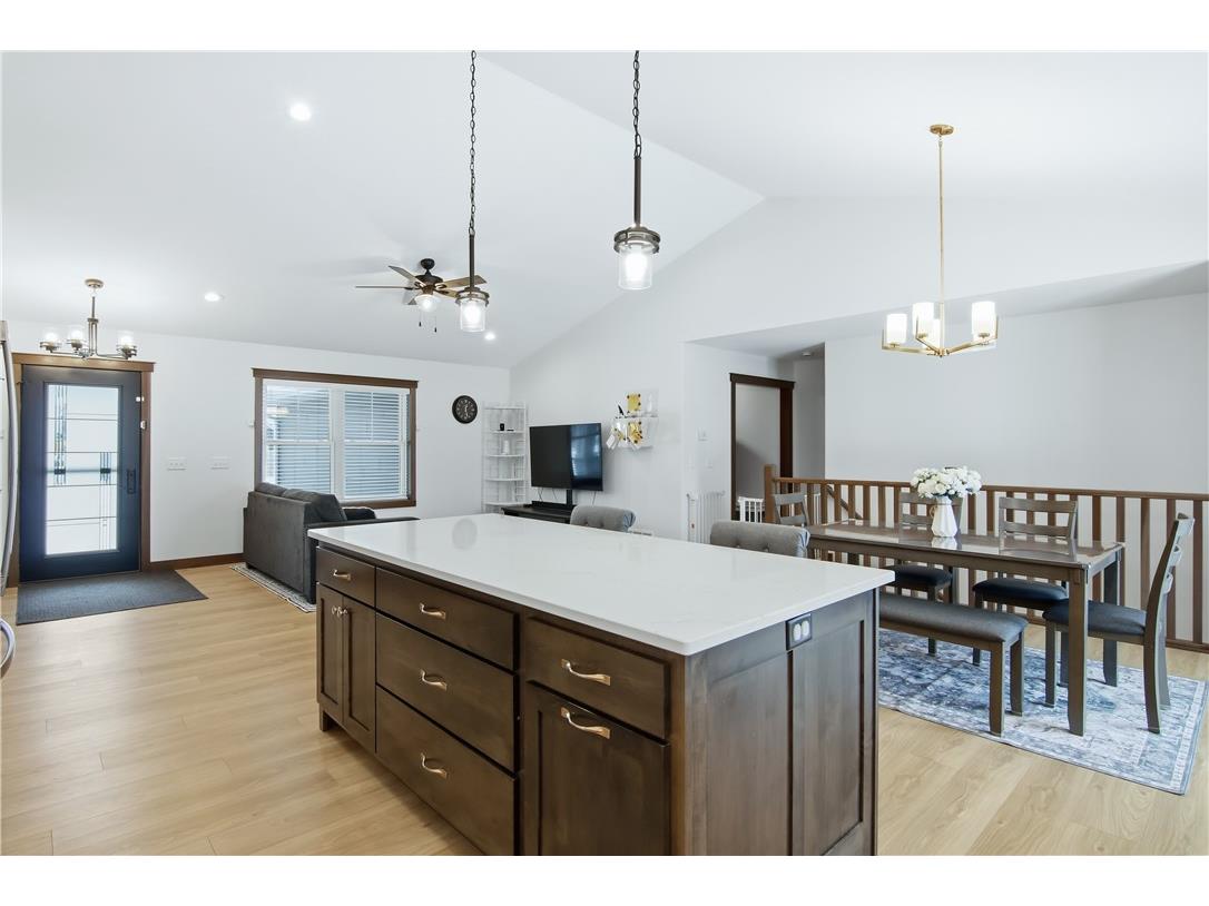 4919 Woodlands Drive Eau Claire WI 54703 1598652 image6