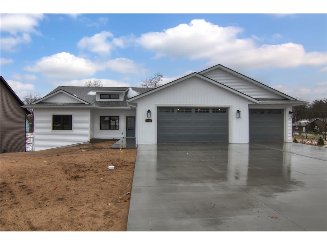 5022 Woodlands Dr Drive Eau Claire WI 54703 1587866 image1
