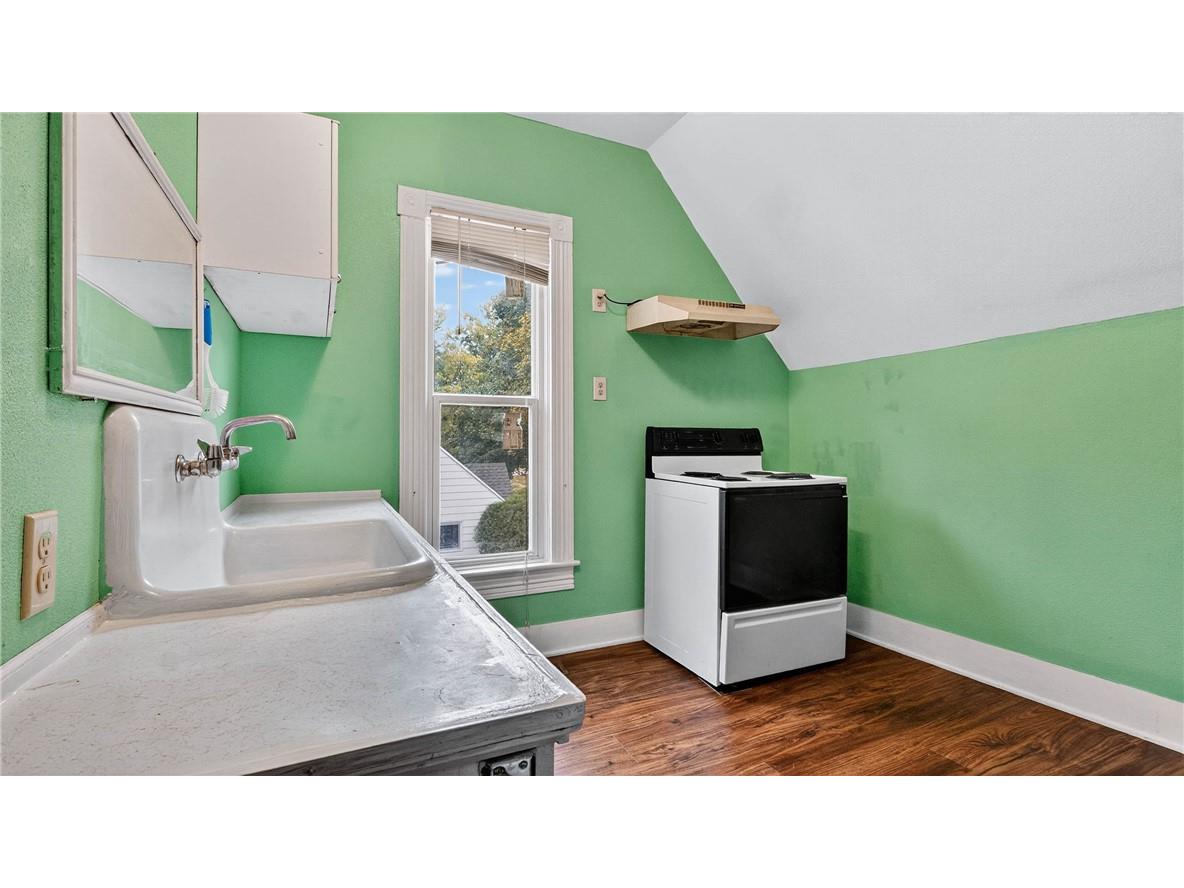 503 11th Street E Menomonie WI 54751 1596724 image25