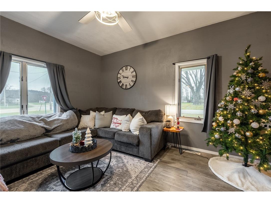 50482 S 3rd Street Eleva WI 54738 1597236 image17