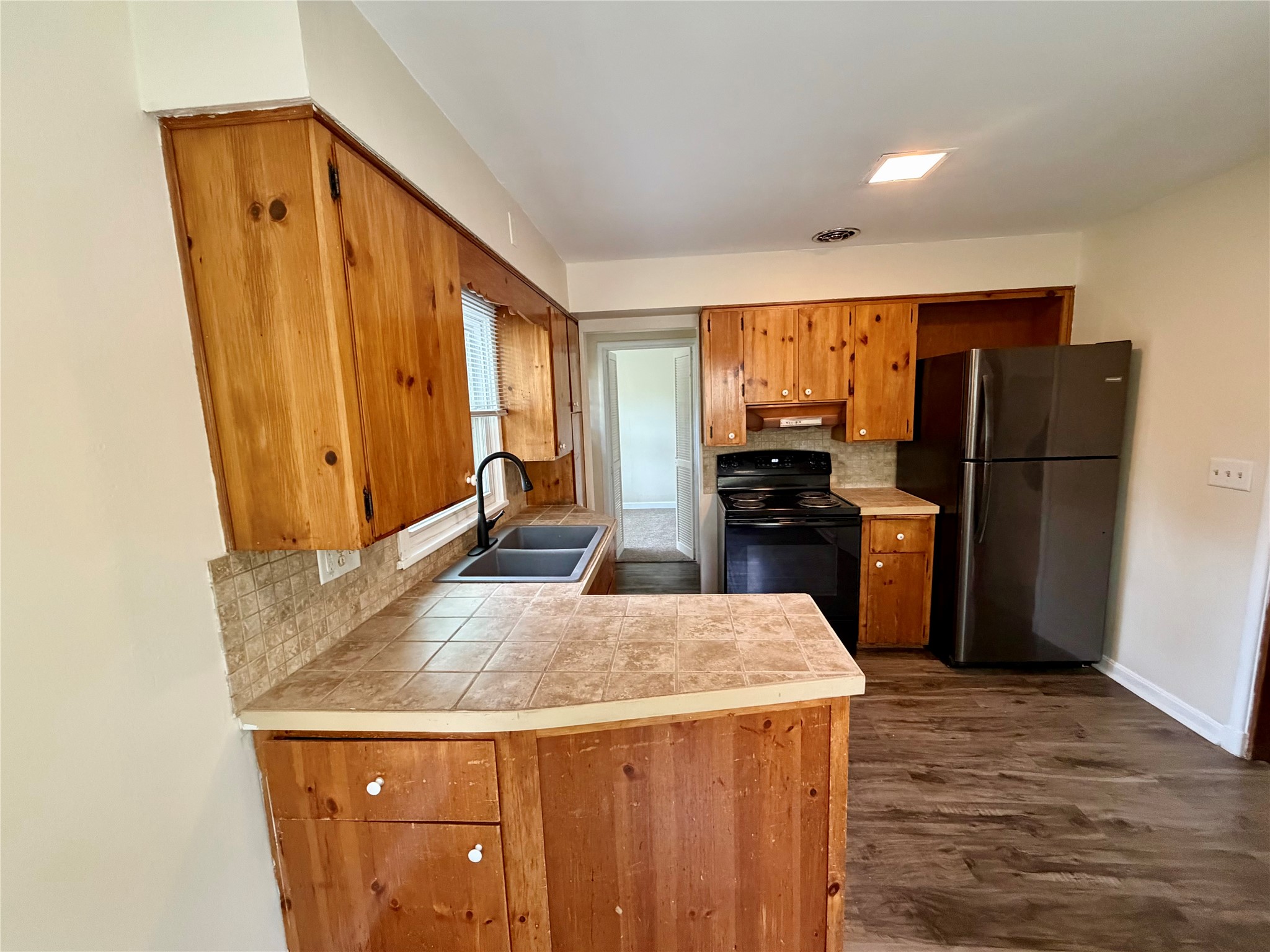 505 3rd Avenue Eau Claire WI 54703 1601387 image10