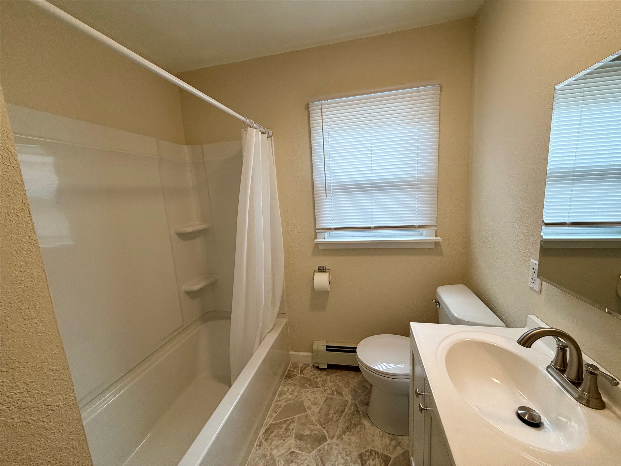 505 3rd Avenue Eau Claire WI 54703 1601387 image22
