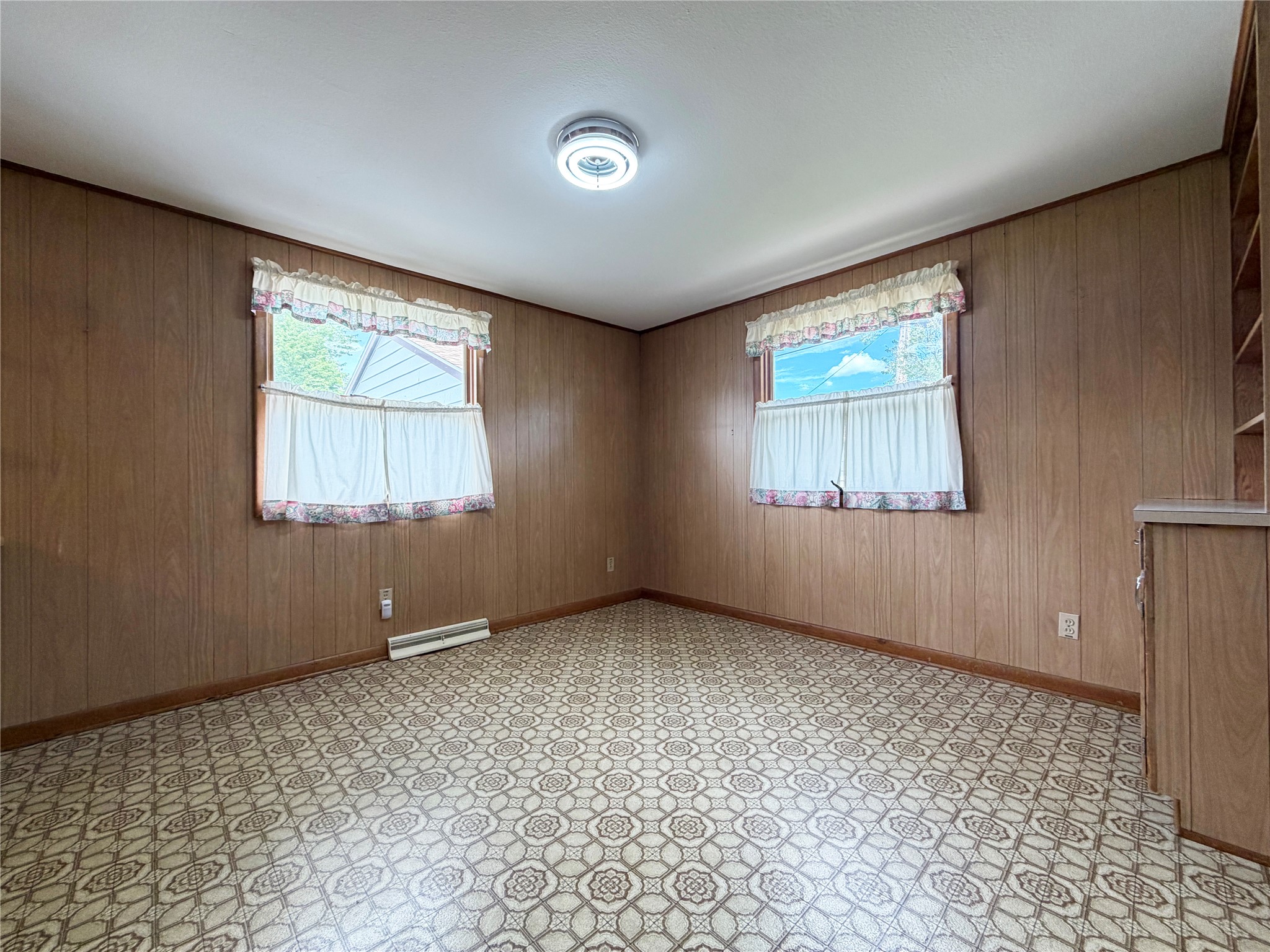 505 E 10th Street S Ladysmith WI 54848 1602558 image8