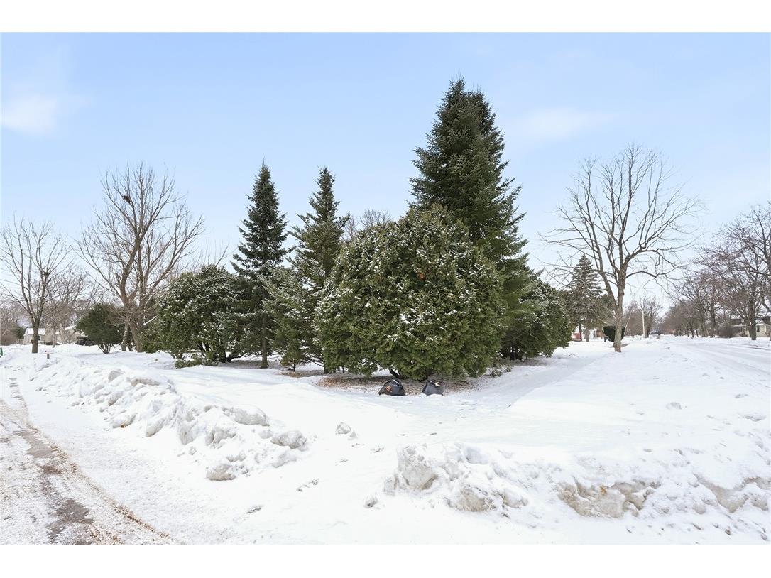 505 W Willow #1-2 Chippewa Falls WI 54729 1597972 image9