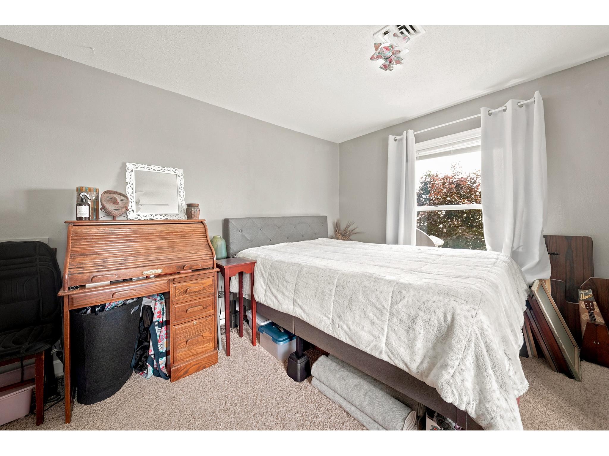 506 E Grant Street Augusta WI 54722 1602033 image39