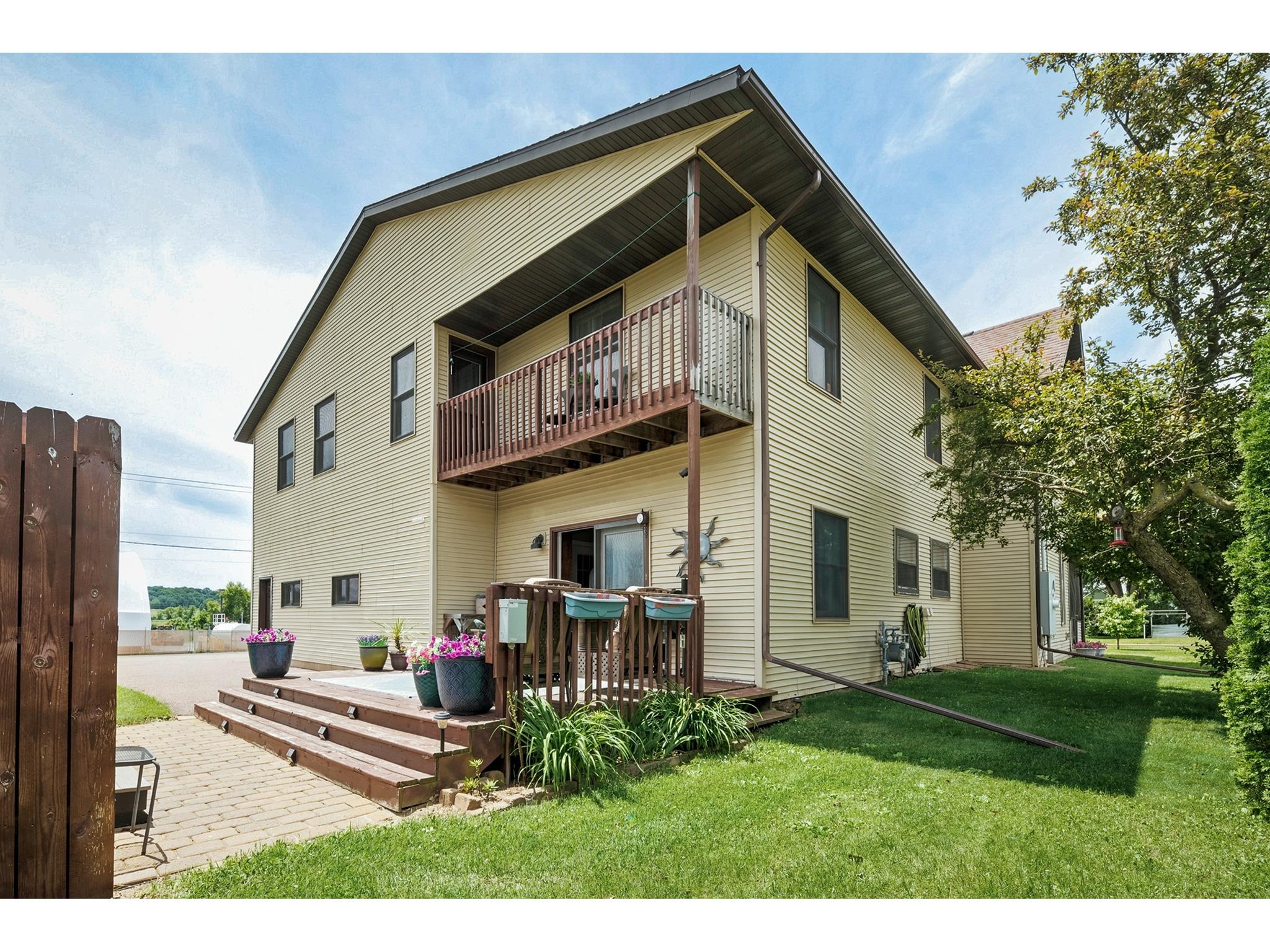 506 E Grant Street Augusta WI 54722 1602033 image7