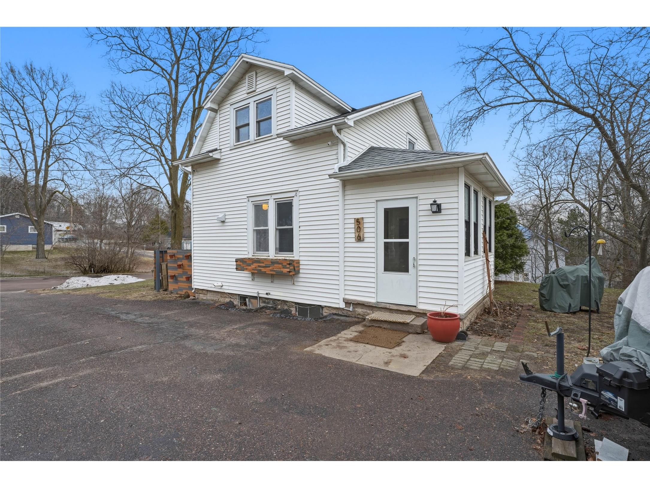 506 Pitt Street Eau Claire WI 54703 1599493 image2
