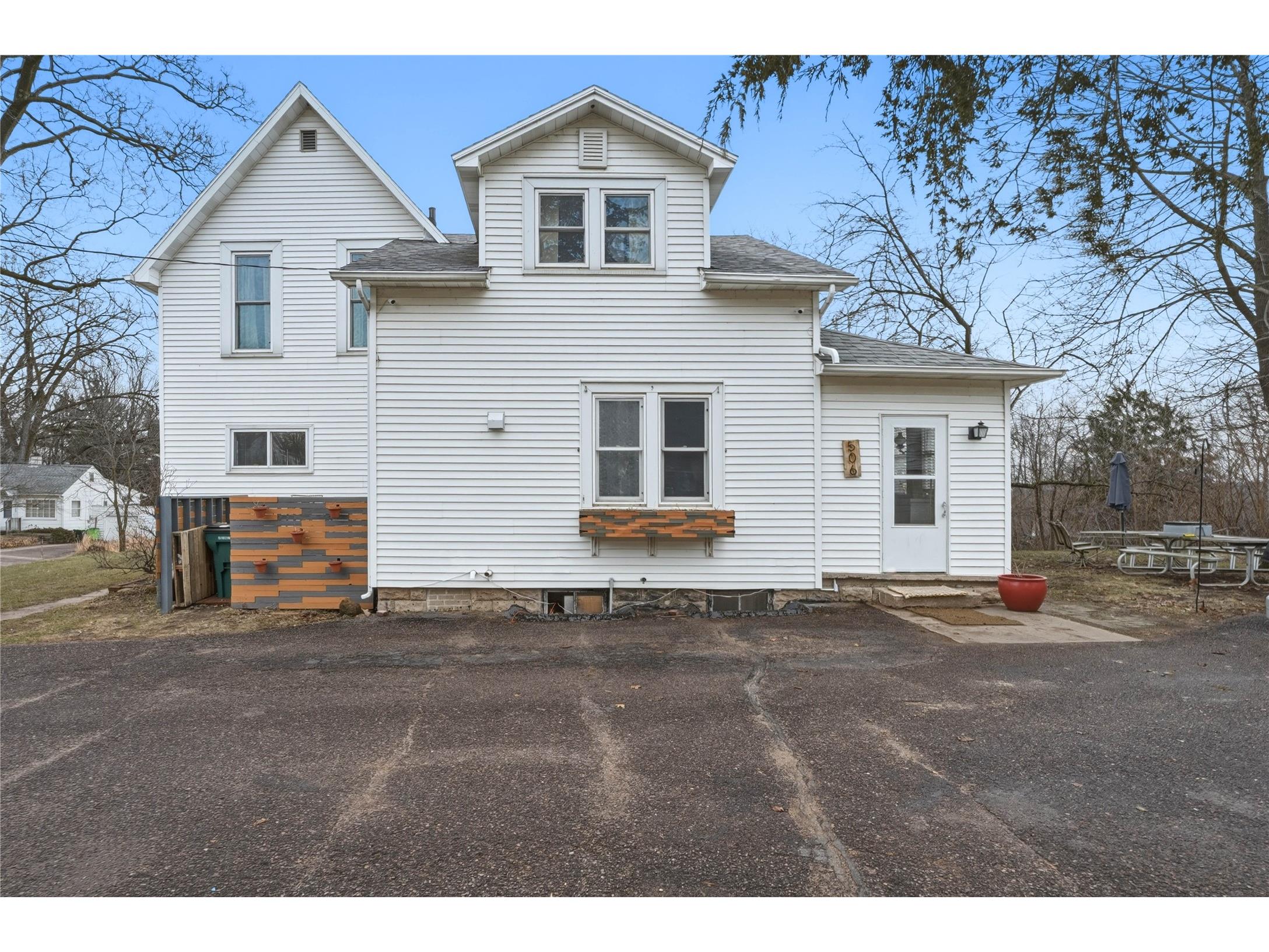 506 Pitt Street Eau Claire WI 54703 1599493 image3