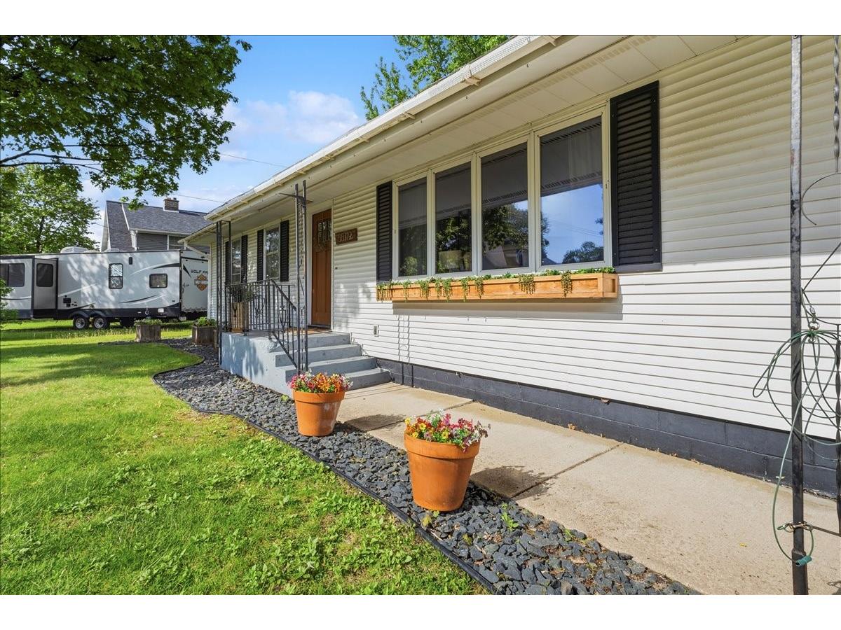 50719 Caroline Street Osseo WI 54758 1601202 image3