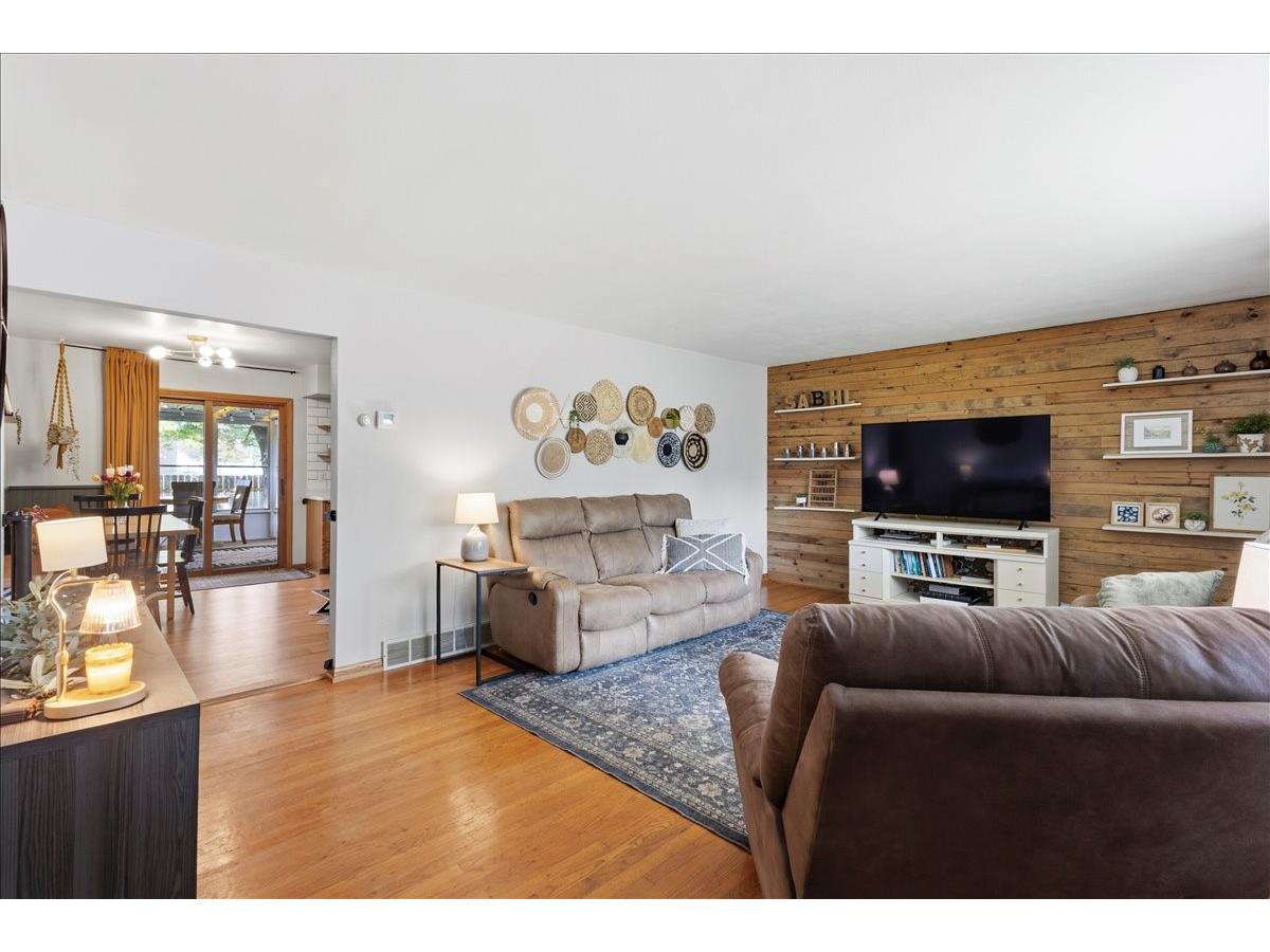 50719 Caroline Street Osseo WI 54758 1601202 image6
