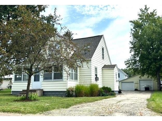 50768 Caroline Street Osseo WI 54758 1585208 image1