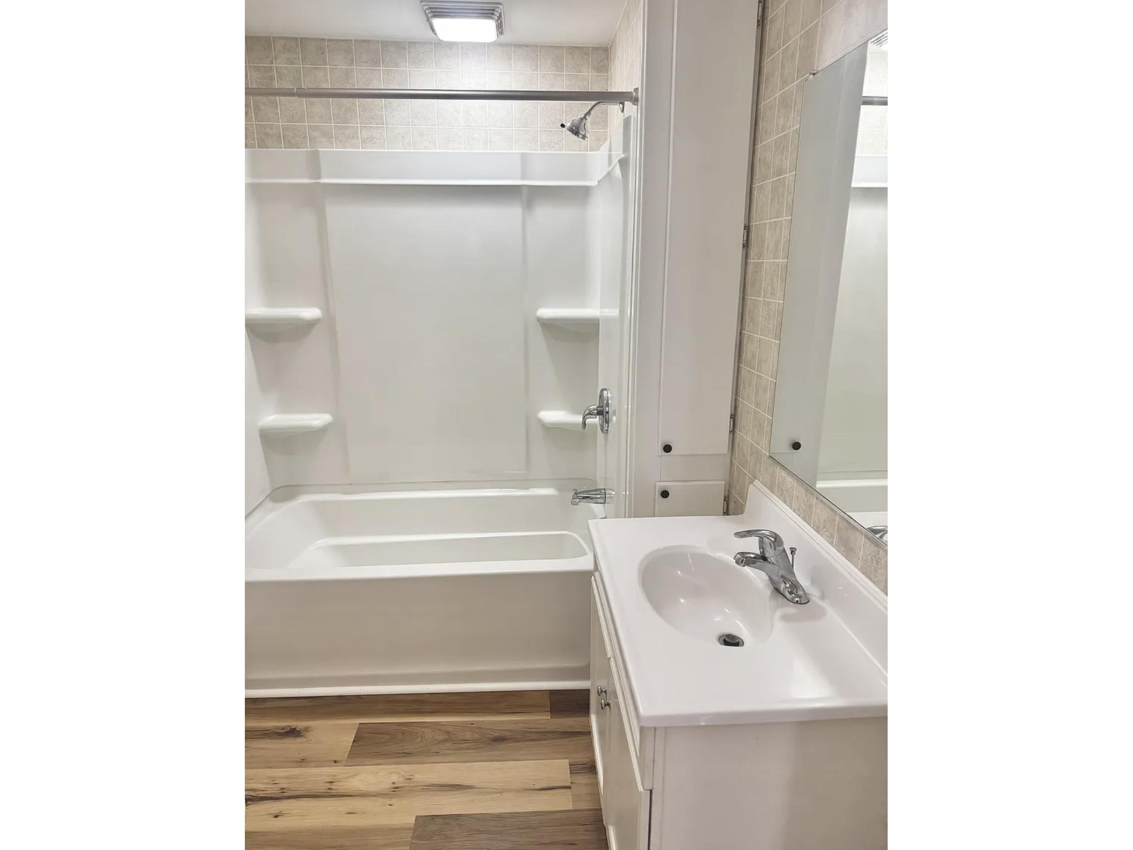 508 Ferry Street #1234 Eau Claire WI 54703 1599429 image16