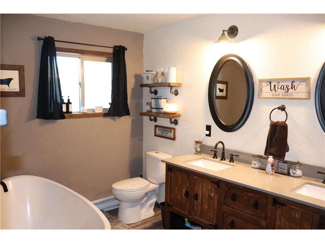 50818 N East Street Osseo WI 54758 1596438 image23