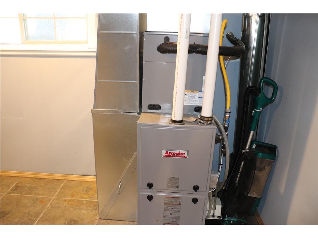 50818 N East Street Osseo WI 54758 1596438 image49