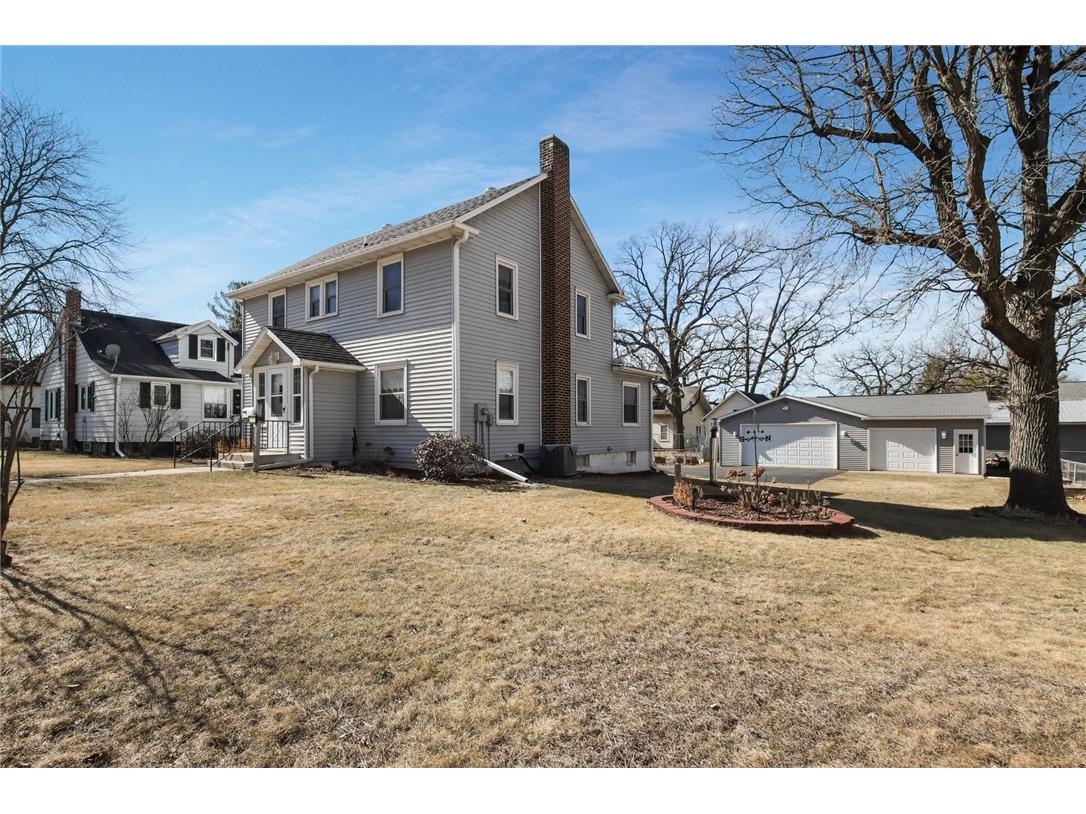 510 E Washington Street Durand WI 54736 1589392 image1