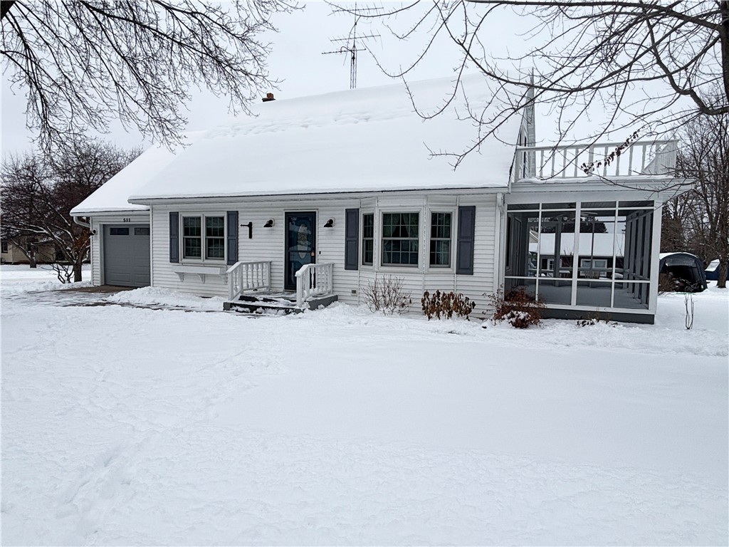 511 E Wisconsin Avenue Barron WI 54812 1595427 image1
