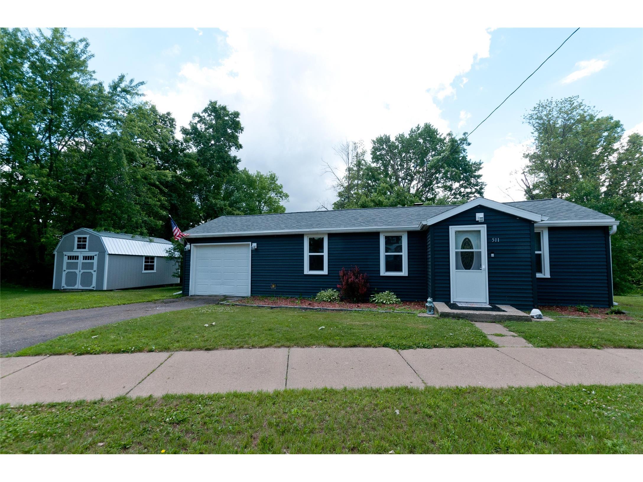511 Hatten Avenue Rice Lake WI 54868 - Red Cedar 1602355 image3