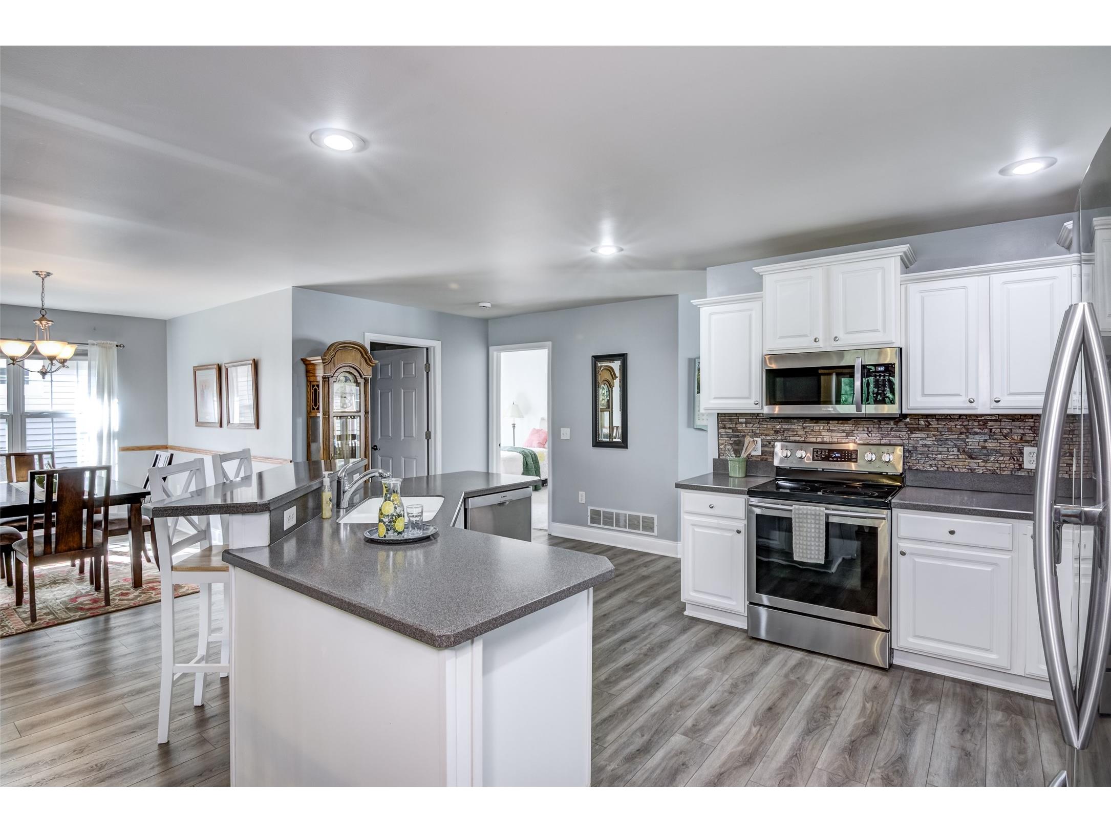 5116 Renee Court #9 Eau Claire WI 54703 1602737 image10