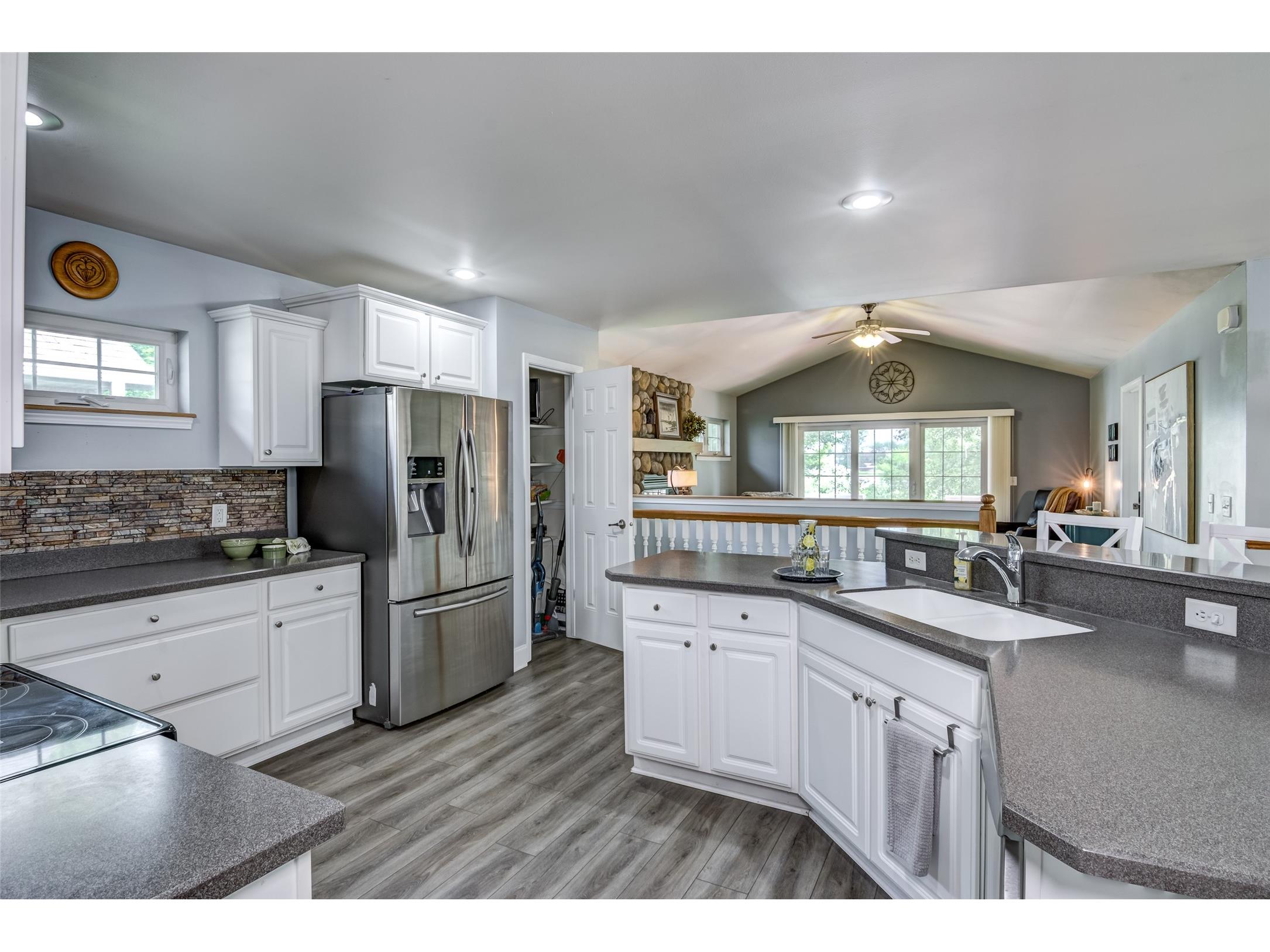 5116 Renee Court #9 Eau Claire WI 54703 1602737 image12