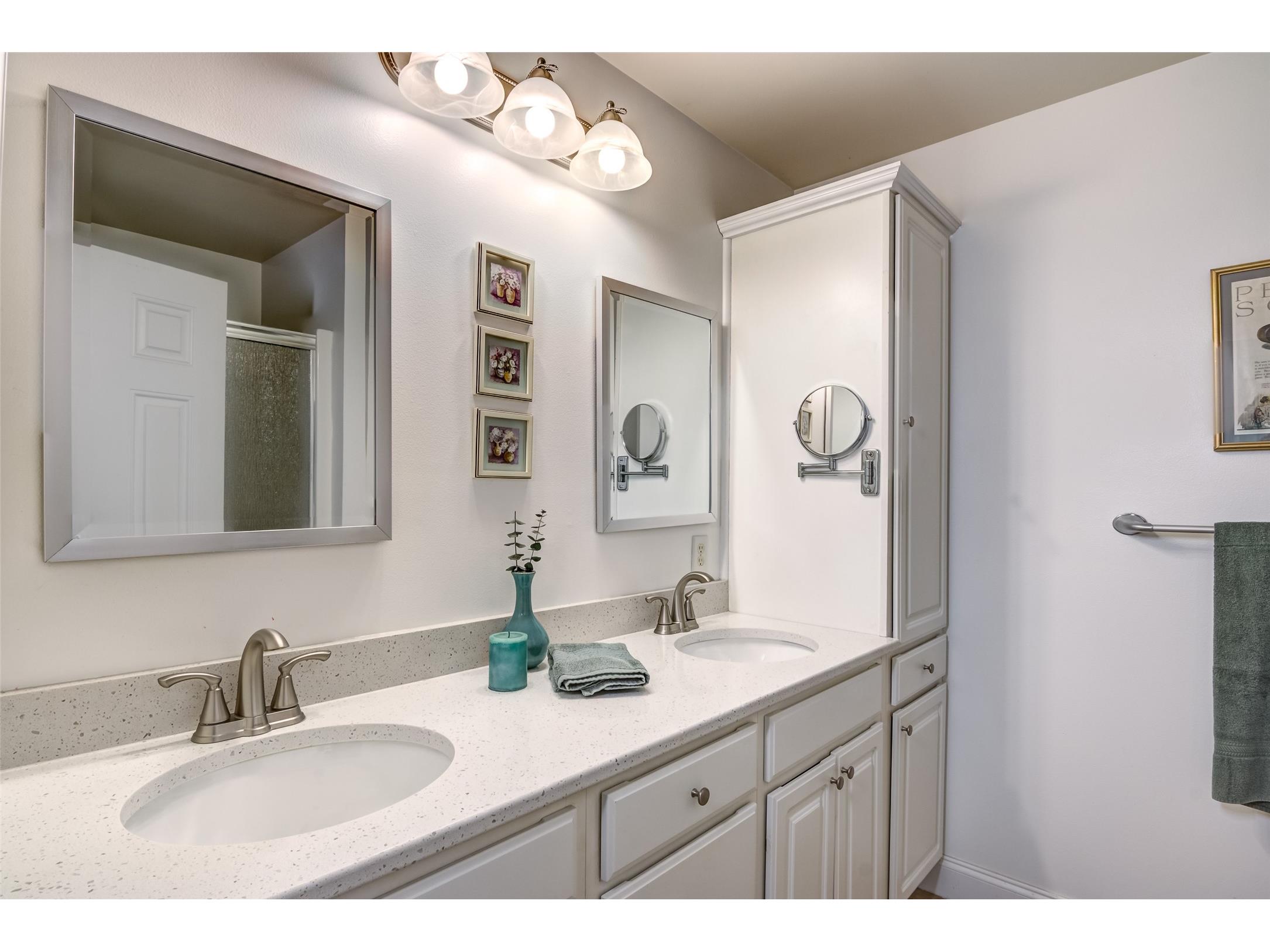 5116 Renee Court #9 Eau Claire WI 54703 1602737 image20