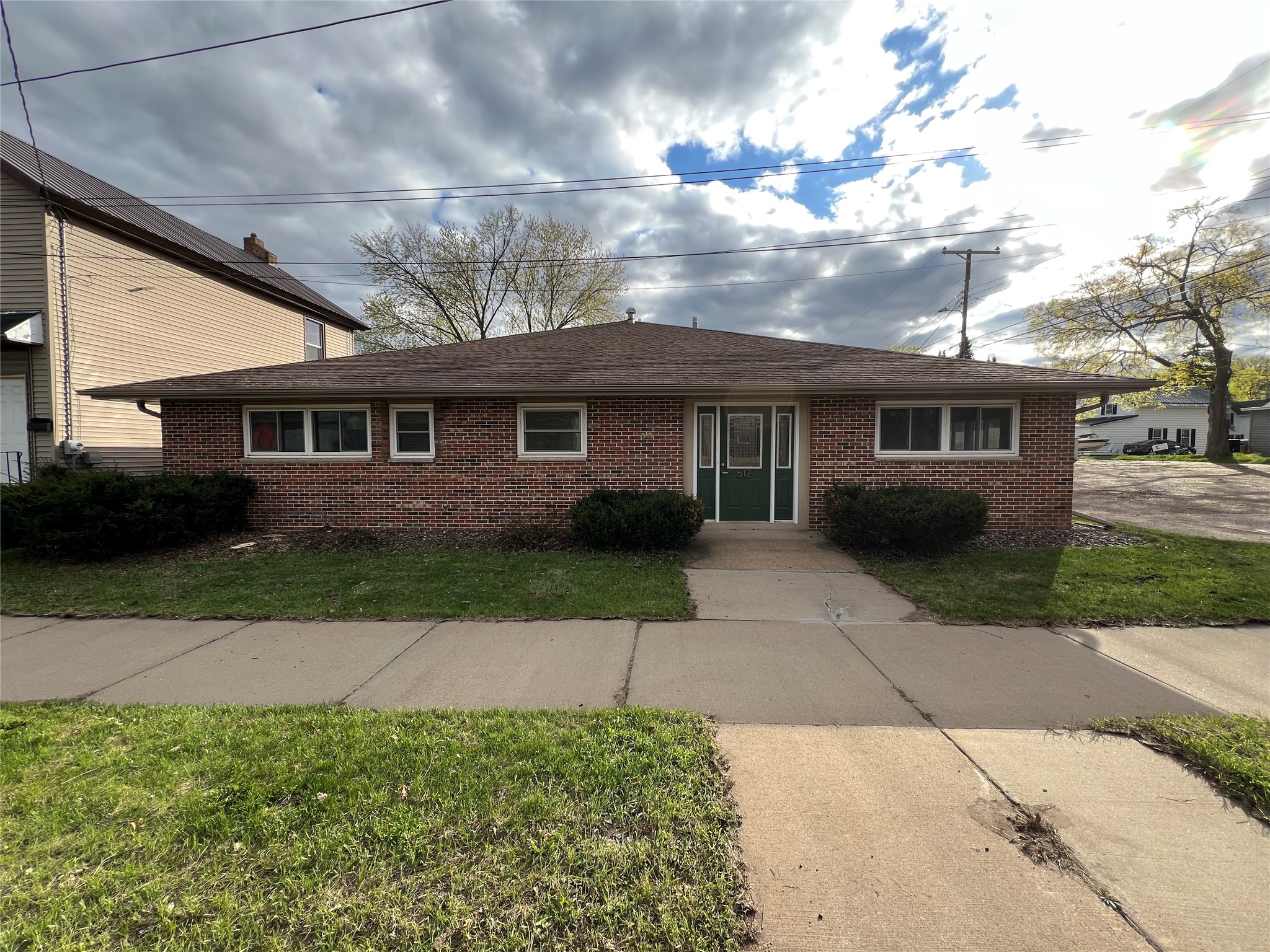 512 Bay Street Chippewa Falls WI 54729 1600662 image1
