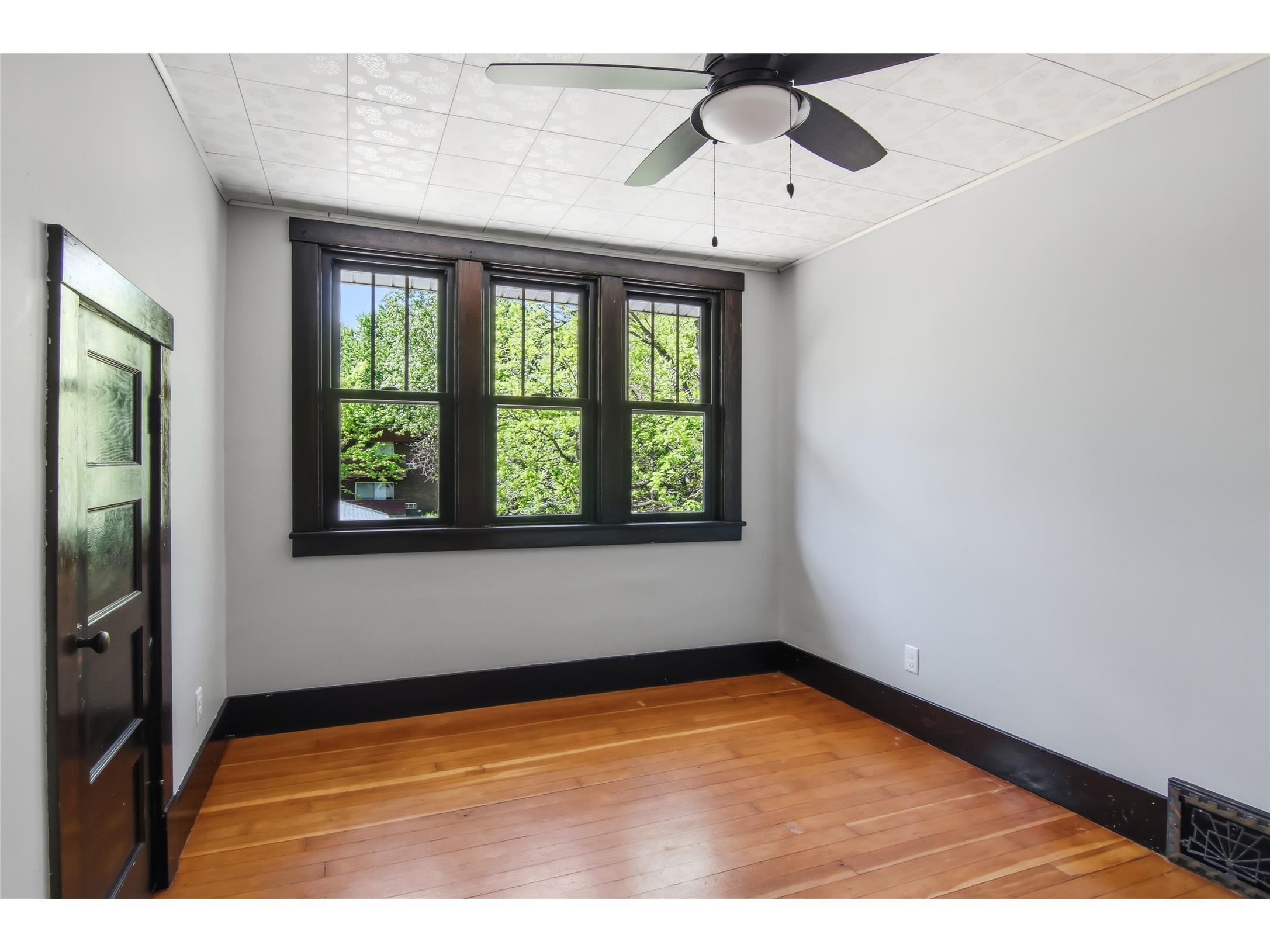 512 Jefferson Street Eau Claire WI 54701 1601475 image16