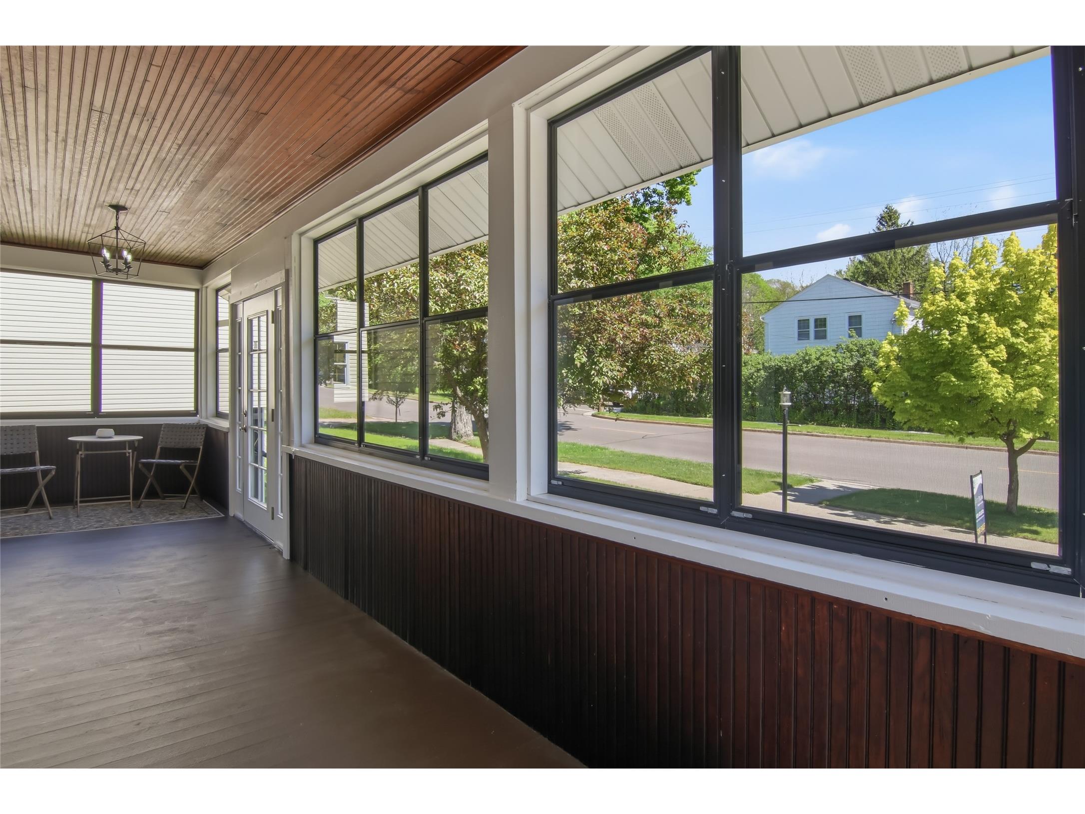 512 Jefferson Street Eau Claire WI 54701 1601475 image23