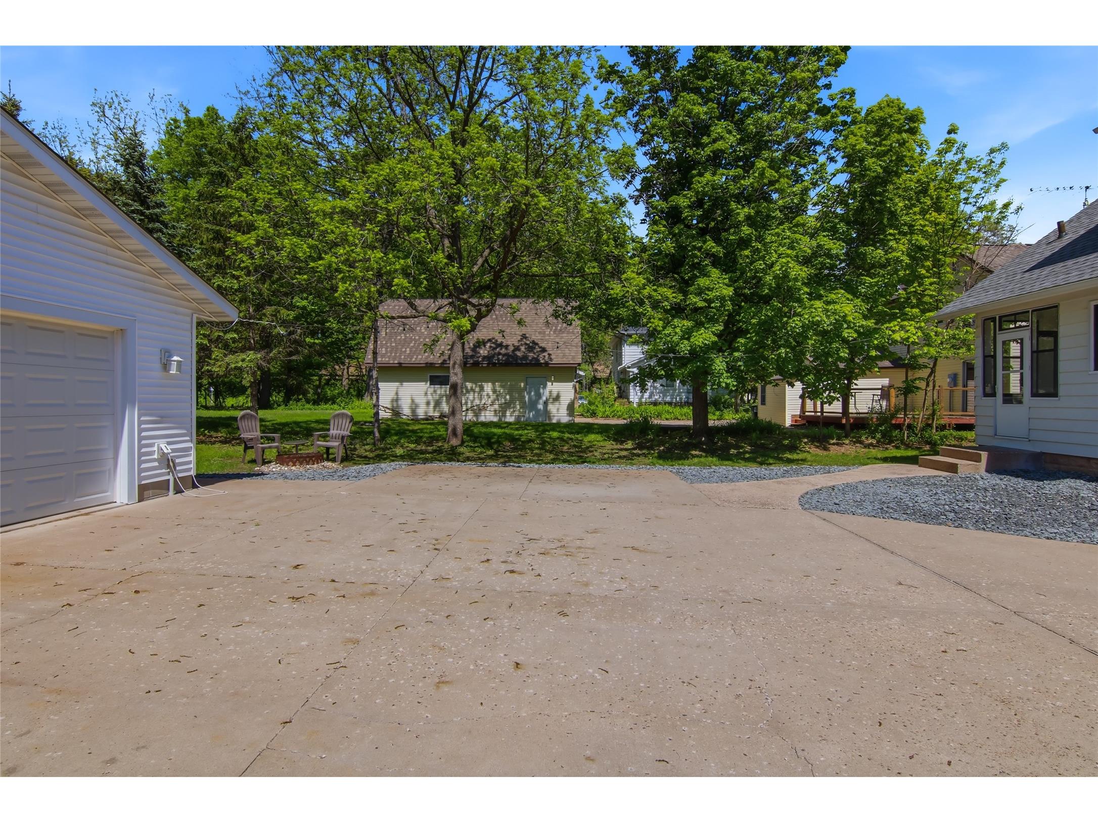512 Jefferson Street Eau Claire WI 54701 1601475 image34