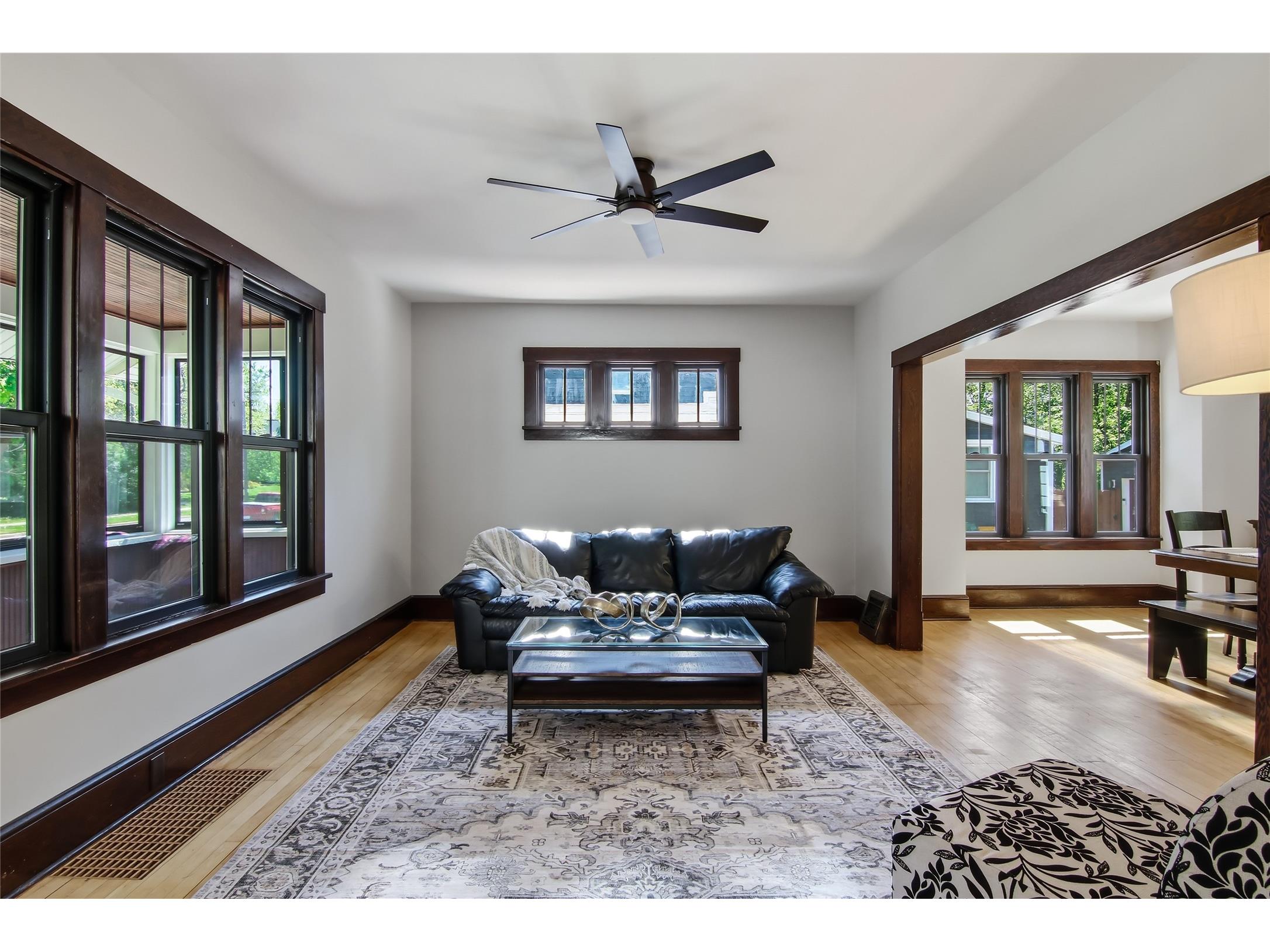 512 Jefferson Street Eau Claire WI 54701 1601475 image6