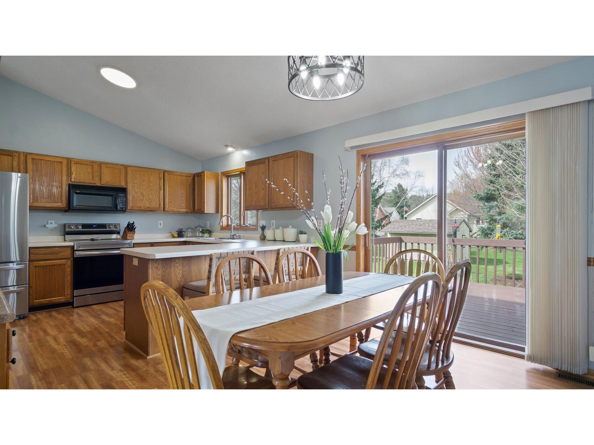 512 Windsor Forest Drive Altoona WI 54720 1599935 image10