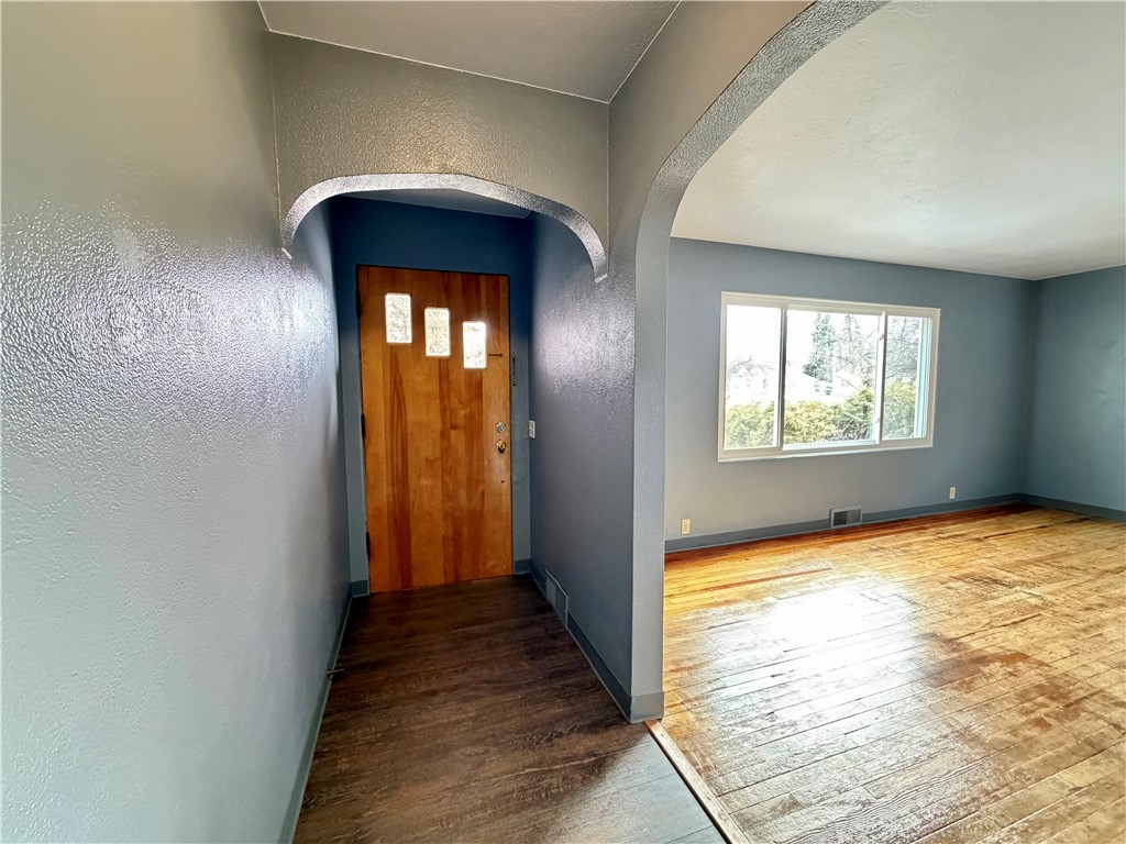 514 E 2nd Street S Ladysmith WI 54848 1598849 image21