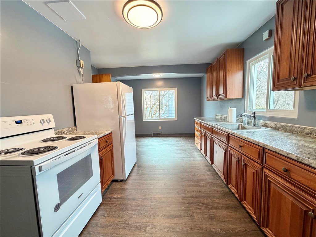 514 E 2nd Street S Ladysmith WI 54848 1598849 image4