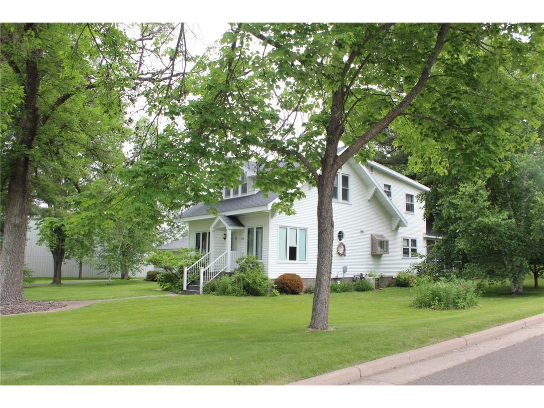 514 S Robert Street Grantsburg WI 54840 1592787 image1