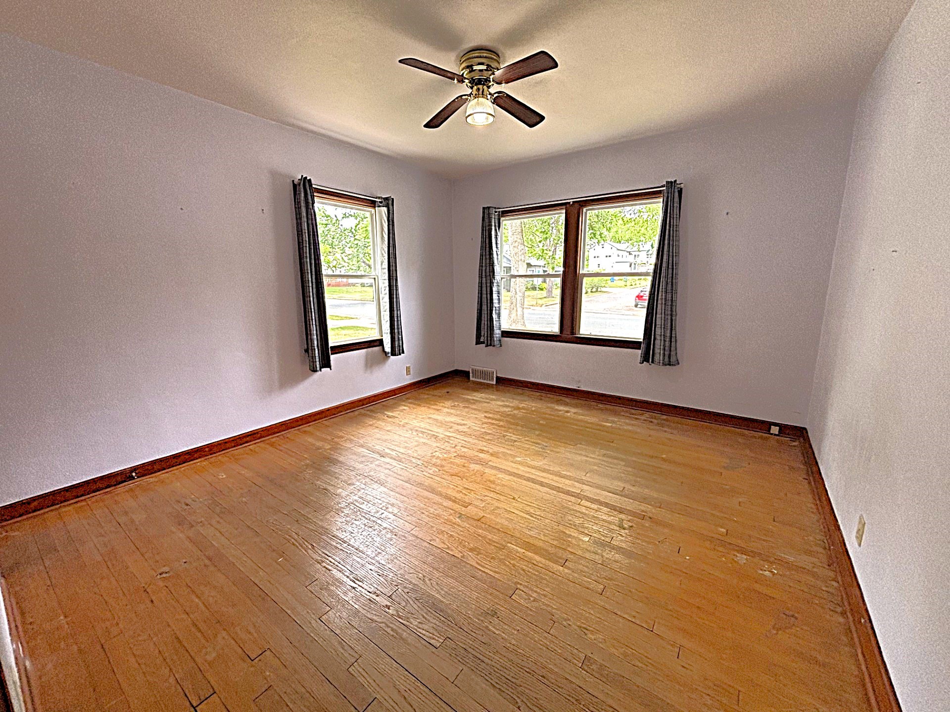 515 Oak Street Spooner WI 54801 1601745 image14