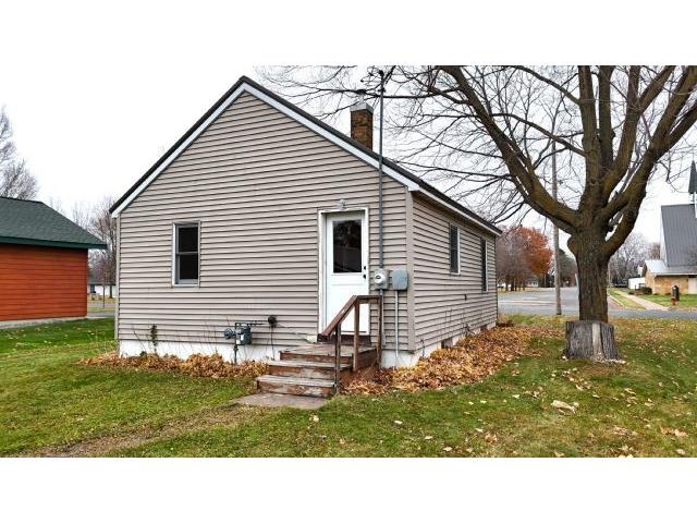 515 S 5th Street Luck WI 54853 1596994 image27