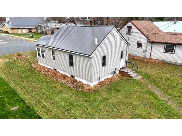 515 S 5th Street Luck WI 54853 1596994 image37