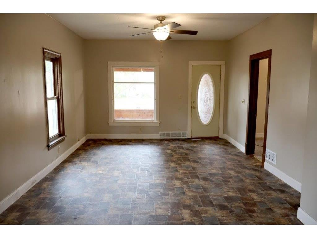 516 Lake Avenue E Ladysmith WI 54848 1596541 image11