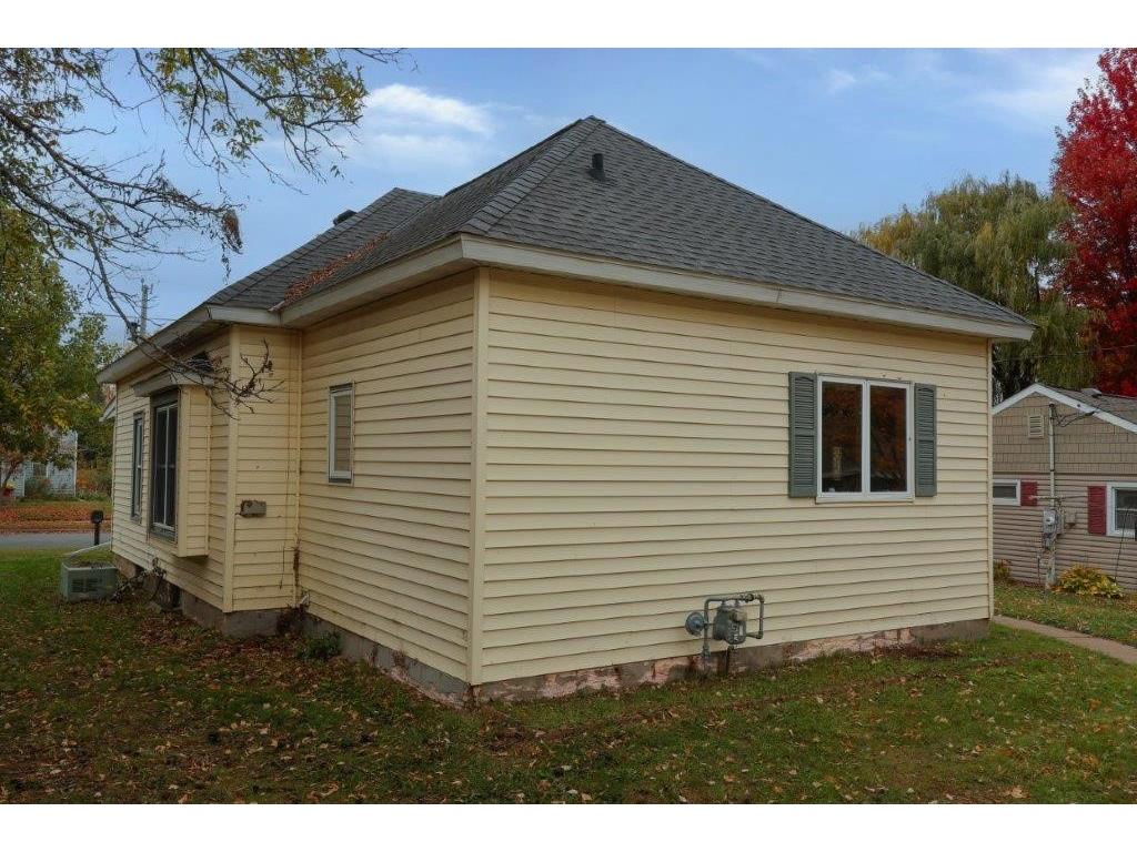 516 Lake Avenue E Ladysmith WI 54848 1596541 image31